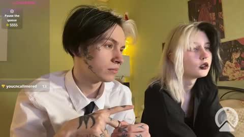 Snapshot of veryraretwins chatting on February 2025 11:02:02 PM veryraretwins online show from February 2025 11:02:02 PM