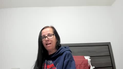 verysassypeachgoddess online show from November 2025 12:30:01 PM