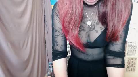 veryveryvery_shy online show from September 2025 05:44:02 AM
