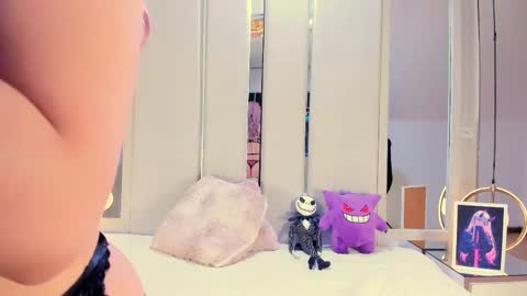 Vesper Velvet  online show from September 2025 08:54:01 PM