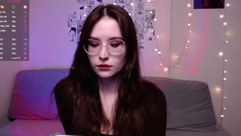 Iva  online show from December 2024 08:34:01 PM