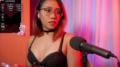 Snapshot of vexanyx chatting on June 2026 10:27:02 AM Vexa Nyx online show from June 2026 10:27:02 AM