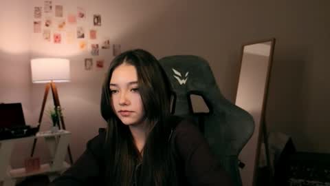 Snapshot of vexorin chatting on November 2025 07:50:02 PM Rachel online show from November 2025 07:50:02 PM