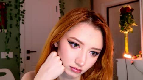 Snapshot of viaress chatting on September 2025 09:15:01 PM VIARESS online show from September 2025 09:15:01 PM