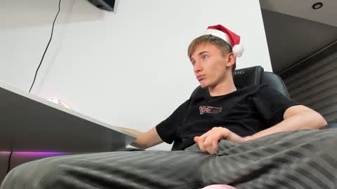 vibemygirl online show from January 2025 12:46:02 PM