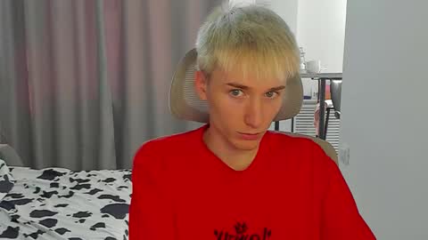 vibemygirl online show from September 2025 06:18:01 AM