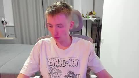 vibemygirl online show from December 2025 11:17:02 AM