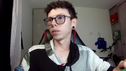 Vicent Brais online show from December 2024 08:34:02 AM