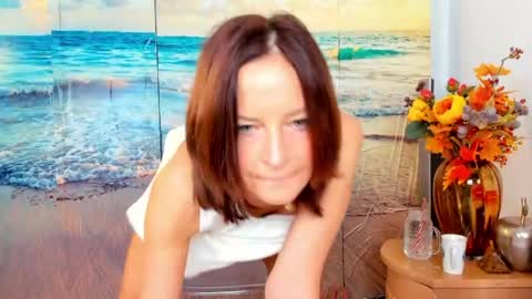 Snapshot of viciousqueen chatting on May 2026 01:46:01 AM ViciousQueenu can call me Laura online show from May 2026 01:46:01 AM