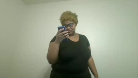 Snapshot of vickiryder56 chatting on November 2025 04:29:01 PM vickiryder56 online show from November 2025 04:29:01 PM