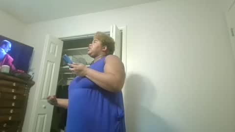 Snapshot of vickiryder56 chatting on November 2025 05:00:02 PM vickiryder56 online show from November 2025 05:00:02 PM
