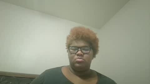 Snapshot of vickiryder56 chatting on December 2025 05:03:01 AM vickiryder56 online show from December 2025 05:03:01 AM
