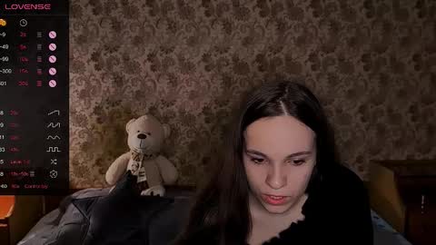 Snapshot of vicky_blake_ chatting on December 2025 10:05:01 PM Vicky online show from December 2025 10:05:01 PM