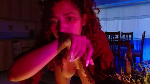 Vicky  online show from January 2025 10:51:01 PM