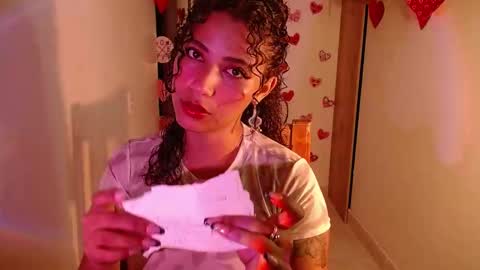 Vicky  online show from February 2025 01:33:01 AM