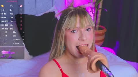 Snapshot of vicky_hot_x chatting on December 2024 11:51:02 PM online show from December 2024 11:51:02 PM