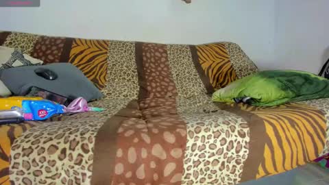 Snapshot of vicky_hotteei chatting on January 2025 12:27:02 AM vicky manuela online show from January 2025 12:27:02 AM