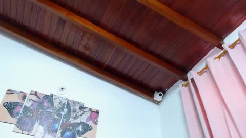 Snapshot of vicky_lane chatting on May 2026 04:03:01 PM vicky_lane online show from May 2026 04:03:01 PM