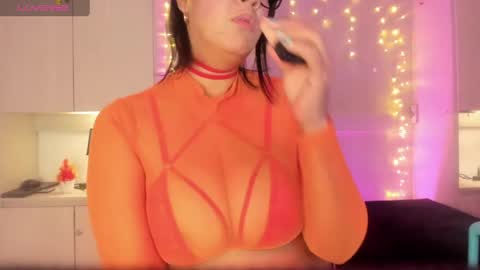 Snapshot of vicky_ruiz chatting on May 2026 08:06:02 PM V I C K Y online show from May 2026 08:06:02 PM
