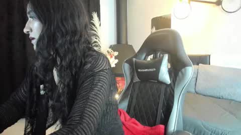 Vicky online show from March 2026 03:01:02 AM