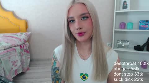 Snapshot of vickyfuckingdoll chatting on February 2025 04:36:02 PM vickyfuckingdoll online show from February 2025 04:36:02 PM