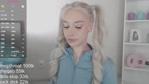 Snapshot of vickyfuckingdoll chatting on January 2026 11:43:02 PM vickyfuckingdoll online show from January 2026 11:43:02 PM