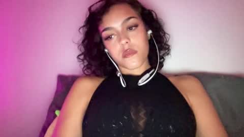 Goddess Victory  online show from February 2025 05:31:01 AM