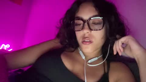 Goddess Victory  online show from February 2025 05:04:02 AM