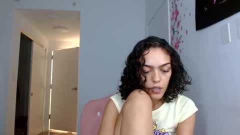 Goddess Victory  online show from September 2025 11:10:02 PM