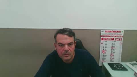 Snapshot of vicopa85 chatting on December 2025 04:02:01 PM vicopa85 online show from December 2025 04:02:01 PM