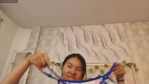 Snapshot of victoria1_tay chatting on July 2026 03:43:02 AM victoria1_tay online show from July 2026 03:43:02 AM