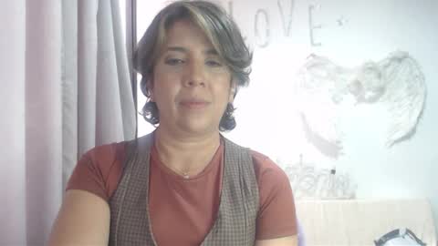 Hi guys   Im victoria  Be the one who can control me in PVT online show from September 2025 08:31:01 PM