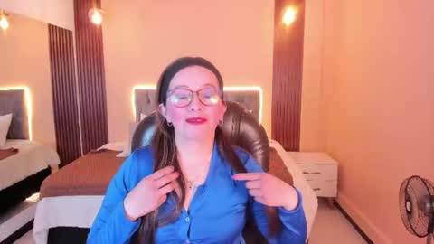 victoria__blake online show from June 2026 07:35:01 PM