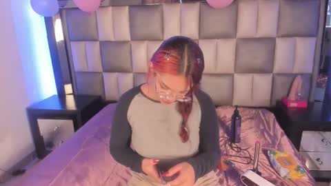 Victoria online show from November 2025 12:05:01 PM