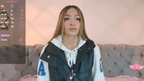 Snapshot of victoria_adams14 chatting on February 2025 11:49:01 AM Victoria for you online show from February 2025 11:49:01 AM