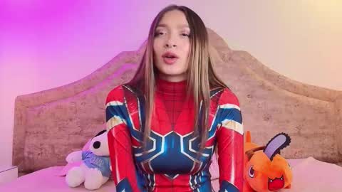 Snapshot of victoria_adams14 chatting on October 2025 04:01:02 AM Victoria for you online show from October 2025 04:01:02 AM