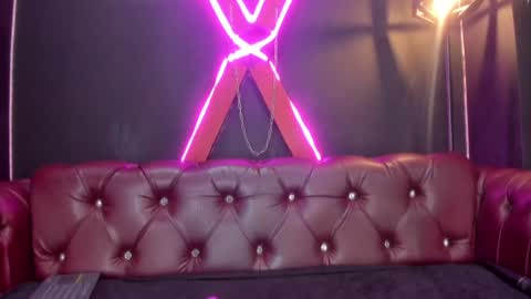 Snapshot of victoria_badgal chatting on December 2024 11:19:02 PM Victoria online show from December 2024 11:19:02 PM