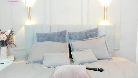 victoria  online show from January 2026 07:15:01 PM