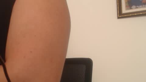 victoria online show from October 2025 08:38:02 PM