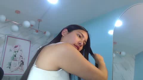Victoria online show from May 2026 01:07:02 PM