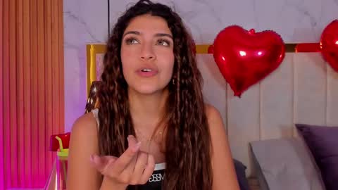  Victoria Lozano  online show from February 2025 03:50:02 PM