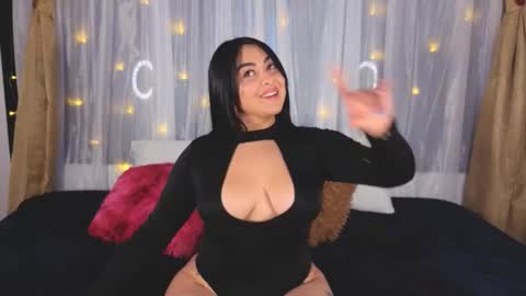 Victoria  online show from November 2025 12:22:01 AM