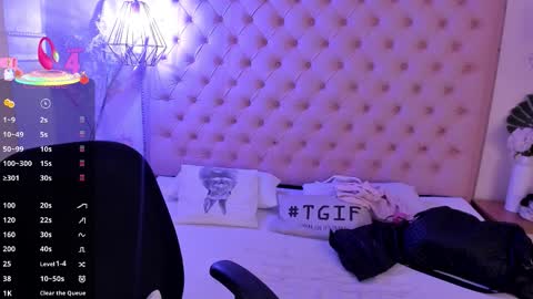 Snapshot of victoria_kitt chatting on September 2025 07:28:01 PM victoria_kitt online show from September 2025 07:28:01 PM