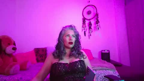 Snapshot of victoria_lover444 chatting on November 2025 03:45:02 AM Victoria Lover online show from November 2025 03:45:02 AM