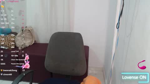 Snapshot of victoria_milf06 chatting on January 2025 09:46:01 AM victoria online show from January 2025 09:46:01 AM