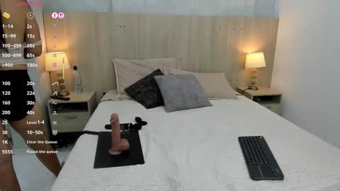 victoria_pachon online show from February 2026 07:31:01 PM