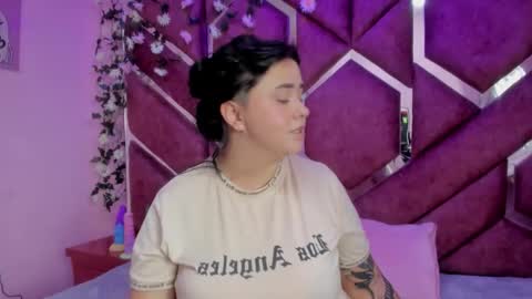 Victoria online show from March 2026 09:00:01 PM