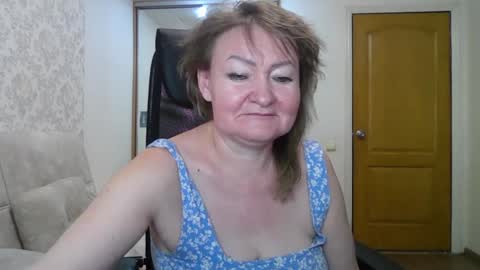 Snapshot of victoria_secrets_ chatting on February 2025 04:14:02 PM Victoria online show from February 2025 04:14:02 PM