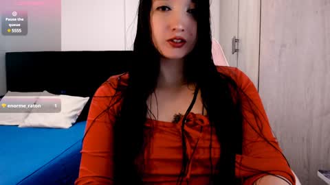 Snapshot of victoria_smile_ chatting on January 2025 03:08:02 PM Victoria online show from January 2025 03:08:02 PM