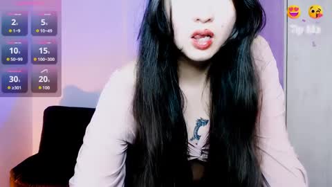 Snapshot of victoria_smile_ chatting on April 2026 11:03:01 PM Victoria online show from April 2026 11:03:01 PM